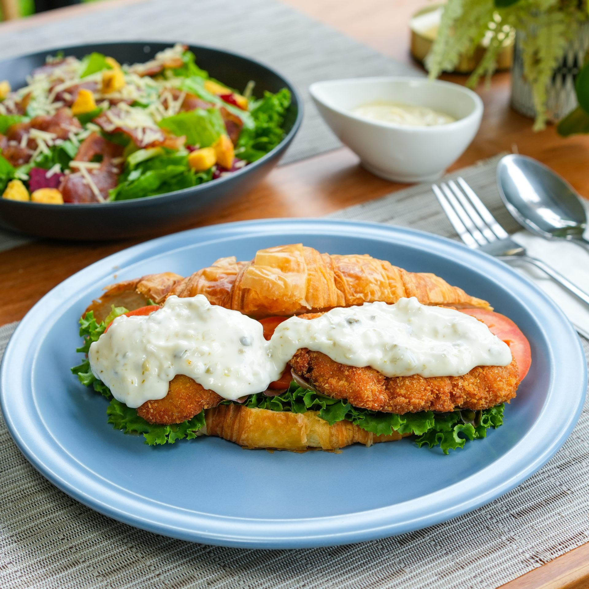 Crispy Fried Chicken & Tartar Sauce