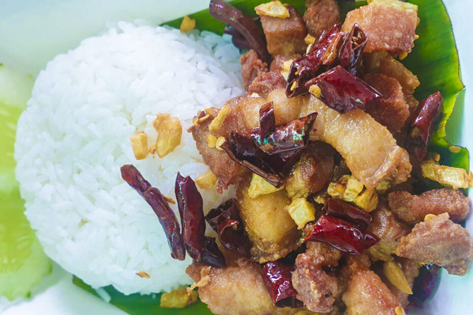 ข้าวหมูทอดบ้านบ้าน