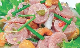 ยำแหนม