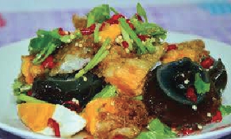 ยำไข่สามสหาย