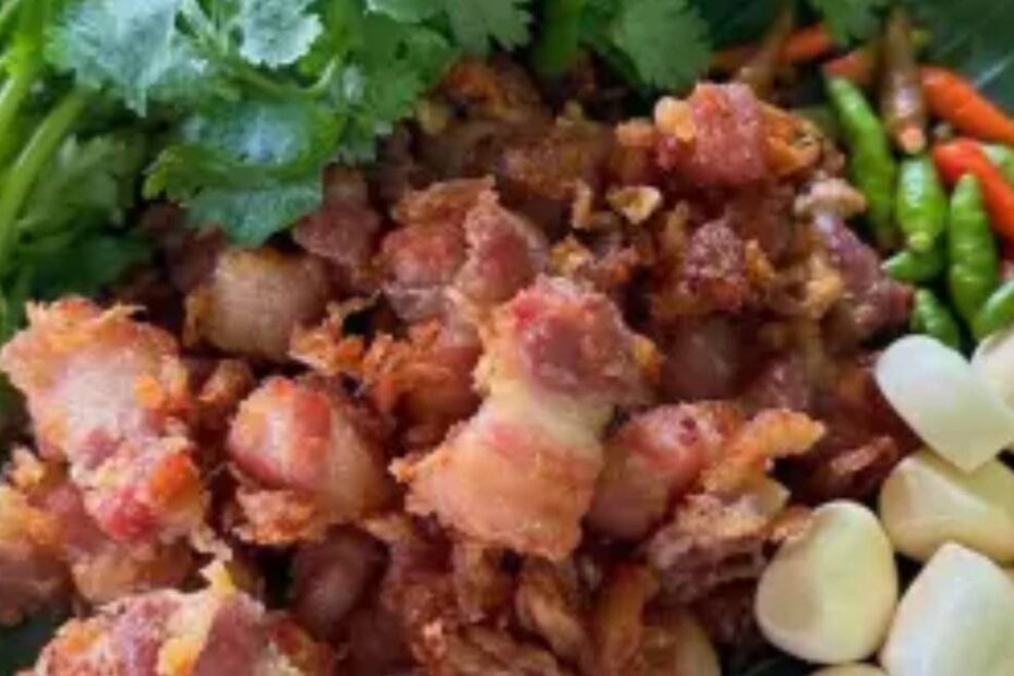 แหนมหมูสามชั้นทรงเครื่อง