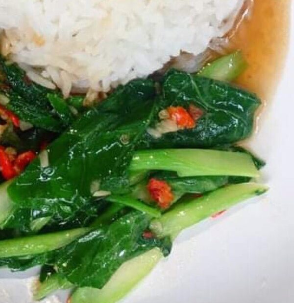 ข้าวคะน้าน้ำมันหอย