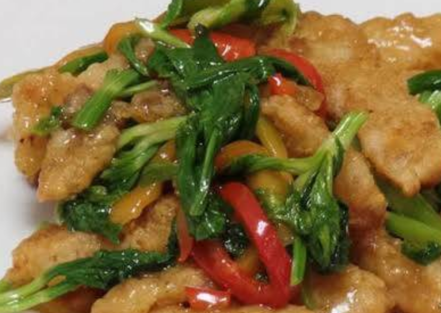 เนื้อปลาผัดขึ้นฉ่าย