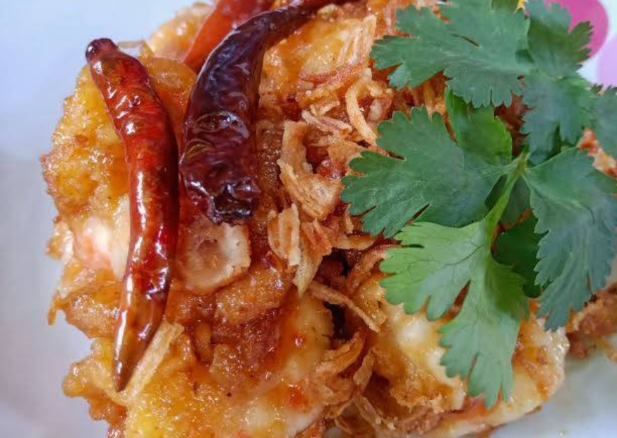 ข้าวกุ้งผัดซอสมะขาม